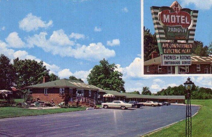 M-53 Motel - Old Postcard (newer photo)